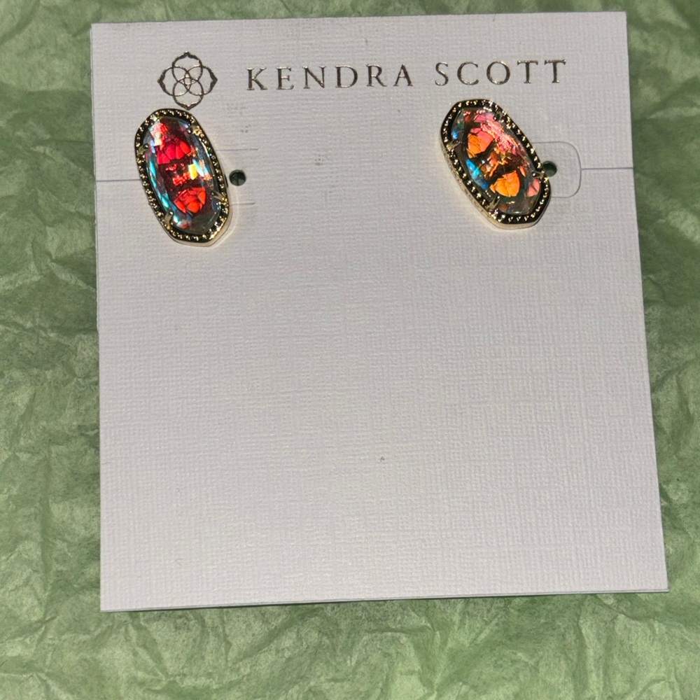 Kendra Scott Ellie Gold Stud Earrings in Dichroic Glass